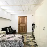 公寓 Townhouse St Julian's *