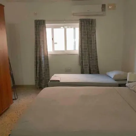 Apartment St Julian's Maltese Townhouse - Multiple Units Saint Julian's