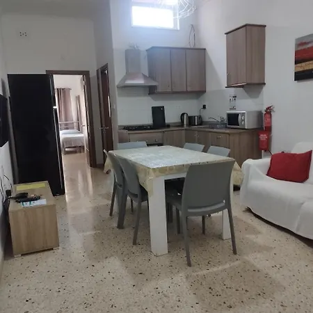 公寓 Townhouse St Julian's *