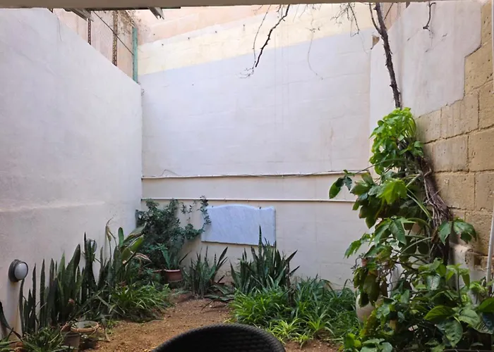 Townhouse St Julian's 公寓